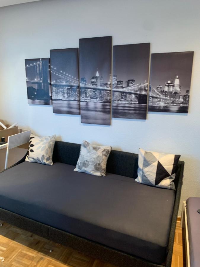Mainpark Apartment 4 Schlafzimmer Bis Zu 10 Personen Direkt Ueber Aschaffapartment Bei Aschaffenburg Mainaschaff 외부 사진