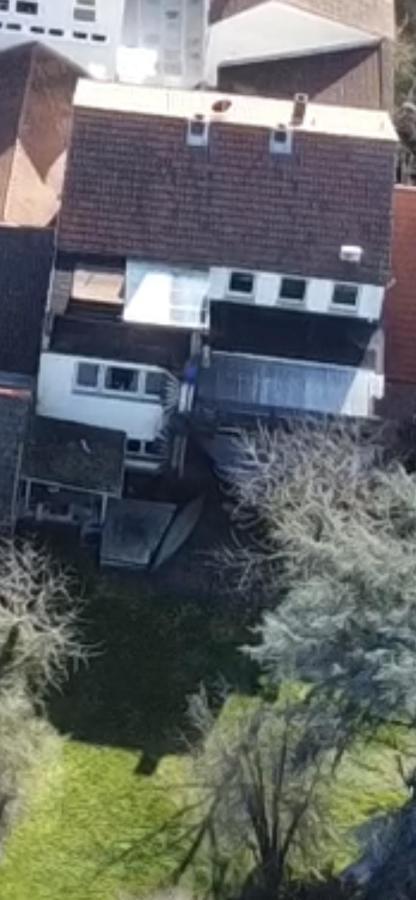 Mainpark Apartment 4 Schlafzimmer Bis Zu 10 Personen Direkt Ueber Aschaffapartment Bei Aschaffenburg Mainaschaff 외부 사진
