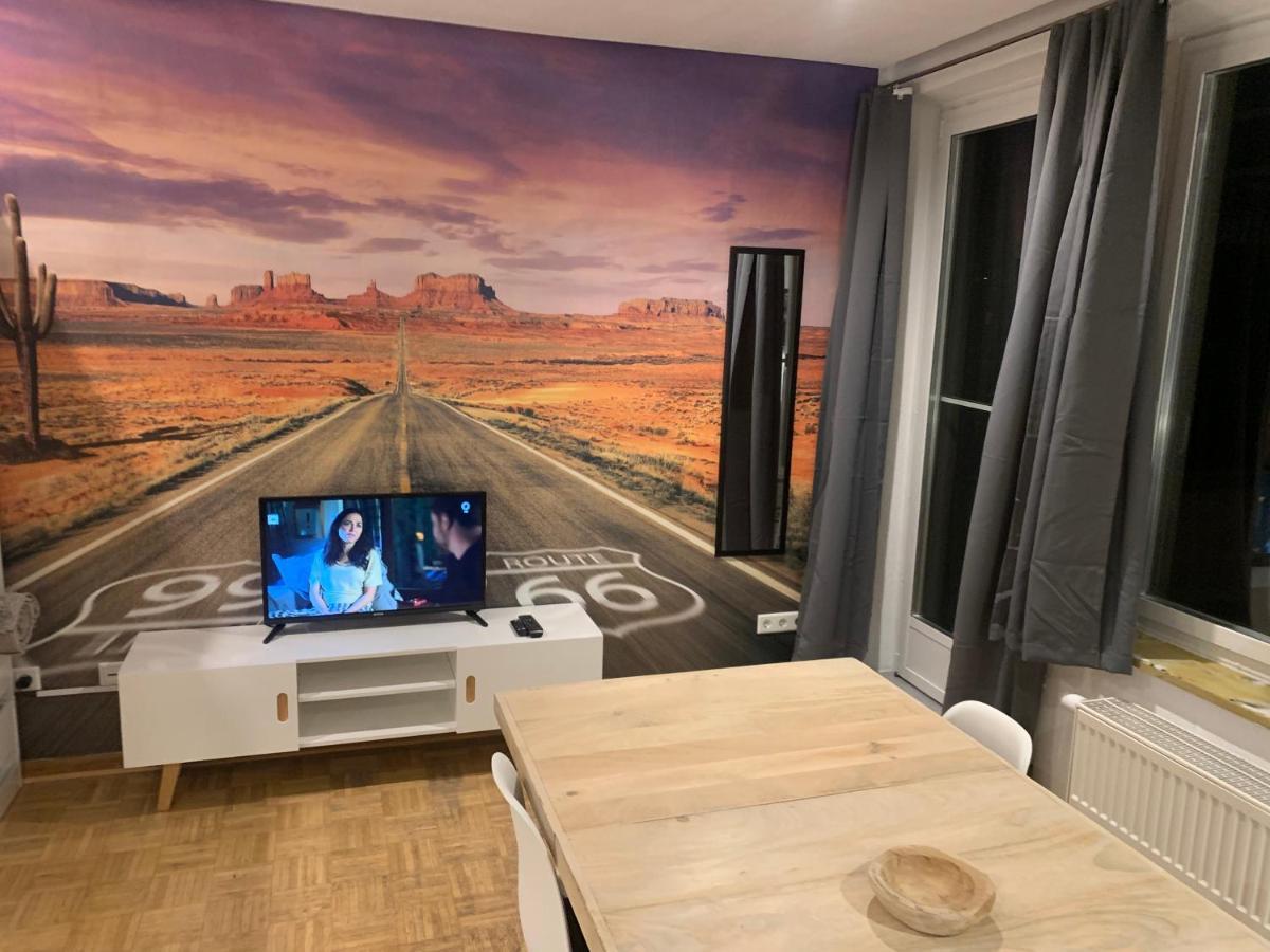 Mainpark Apartment 4 Schlafzimmer Bis Zu 10 Personen Direkt Ueber Aschaffapartment Bei Aschaffenburg Mainaschaff 외부 사진