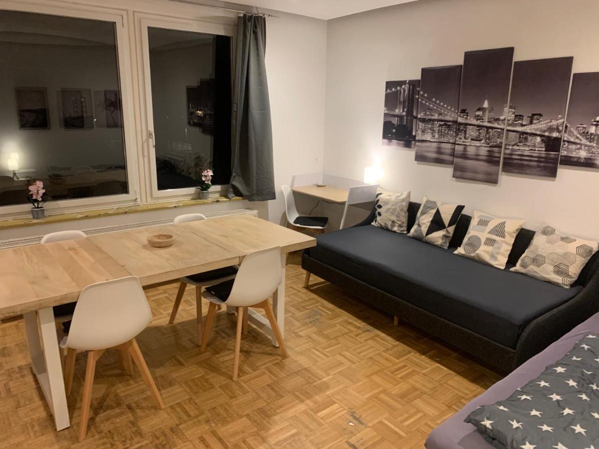Mainpark Apartment 4 Schlafzimmer Bis Zu 10 Personen Direkt Ueber Aschaffapartment Bei Aschaffenburg Mainaschaff 외부 사진